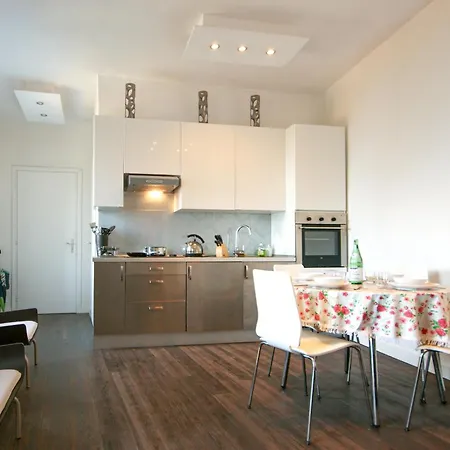 Magia - Two-room With View * Ghiffa